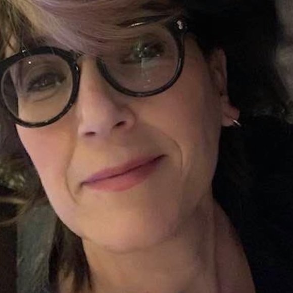 Meet your Posher, Mary - Picture 2 of 2